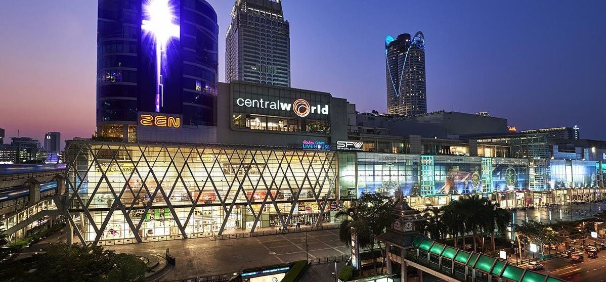 CentralWorld — крупнейший торговый центр Бангкока с магазинами, ресторанами и развлечениями